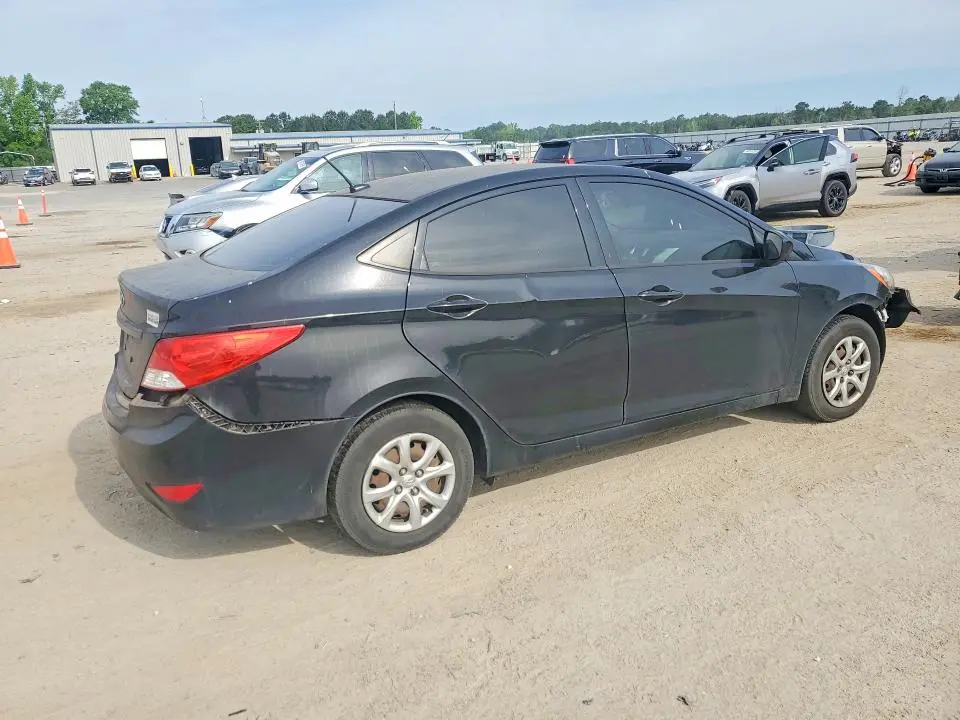 2014 HYUNDAI ACCENT GLS  