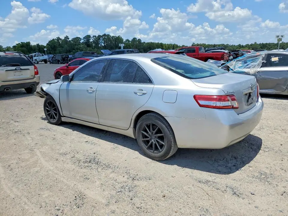2010 TOYOTA CAMRY BASE  
