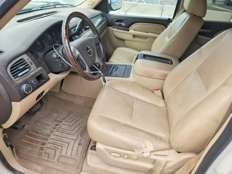 2011 GMC YUKON DENALI  