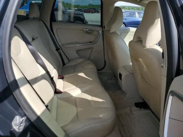 2016 VOLVO XC60 T5 PREMIER