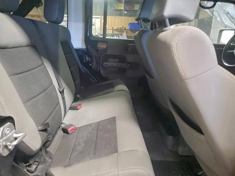 2010 JEEP WRANGLER UNLIMITED SPORT  