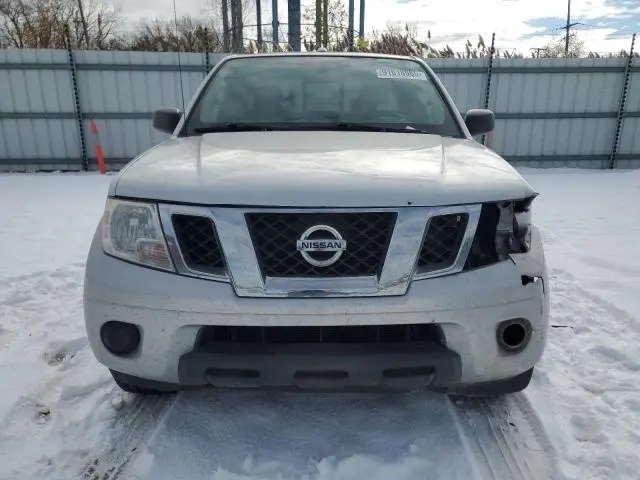 2017 NISSAN FRONTIER SV  