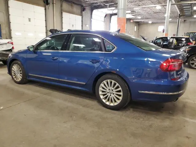 2017 VOLKSWAGEN PASSAT SE  
