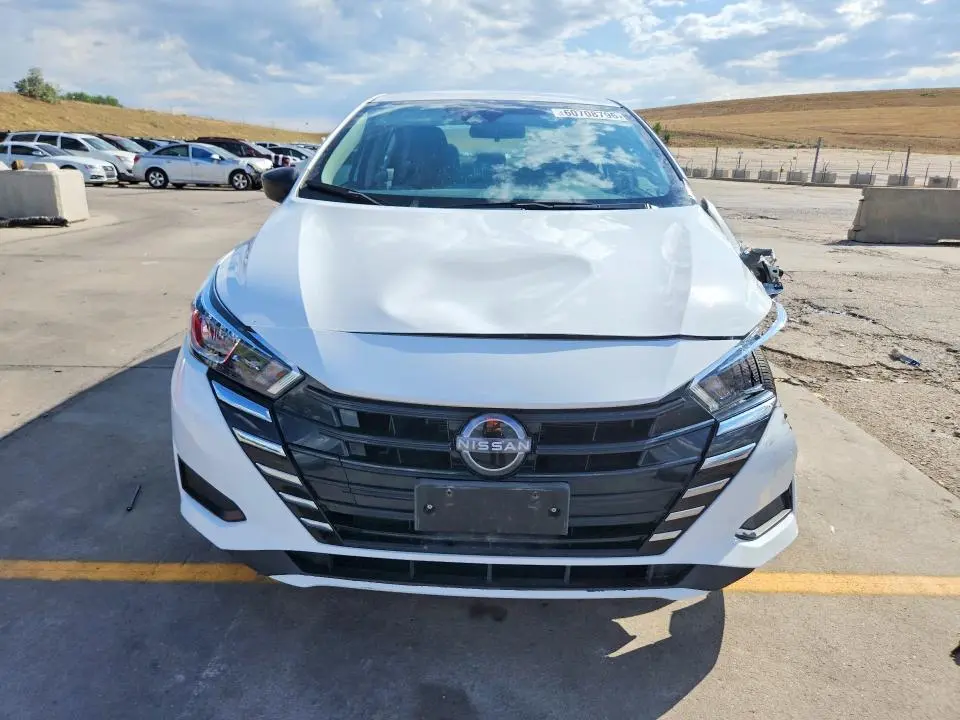 2024 NISSAN VERSA S  