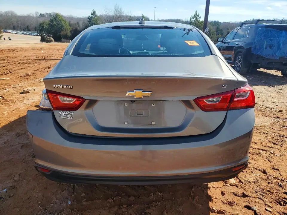 2017 CHEVROLET MALIBU LT  