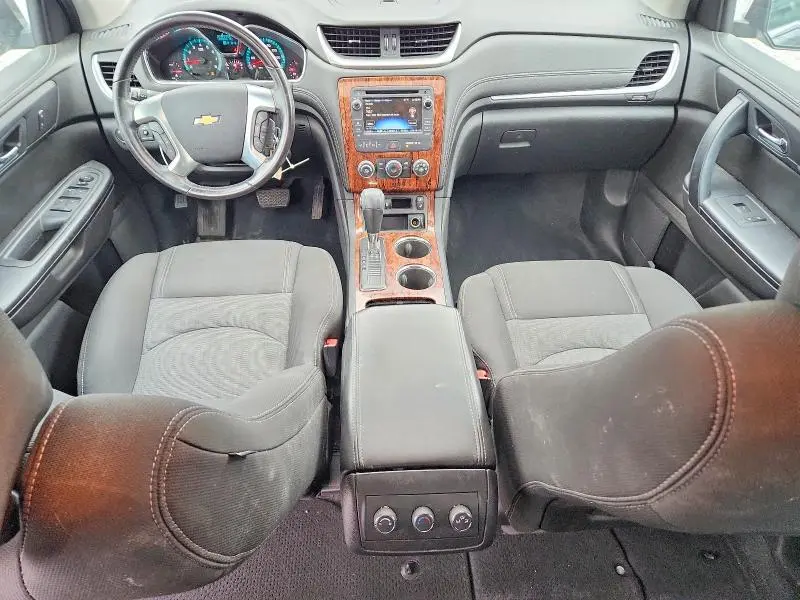2014 CHEVROLET TRAVERSE LT  