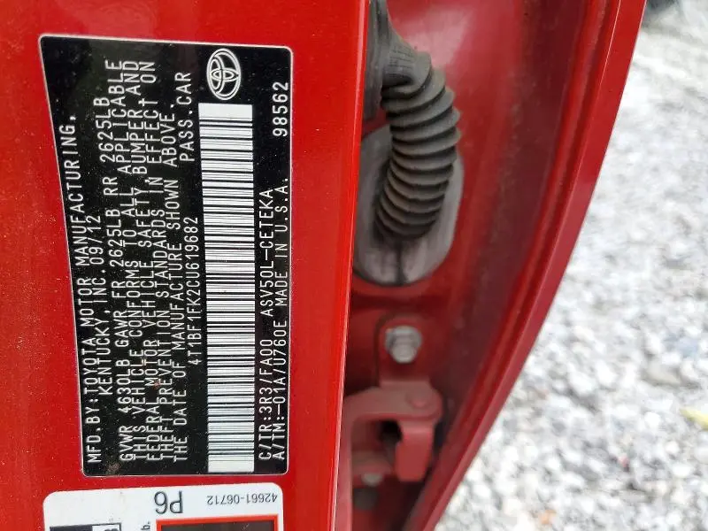 2012 TOYOTA CAMRY BASE  