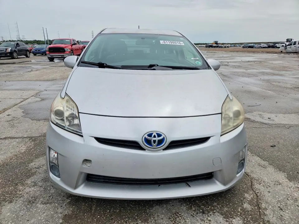 2011 TOYOTA PRIUS TWO  