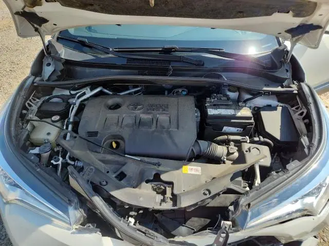 2019 TOYOTA C-HR XLE  