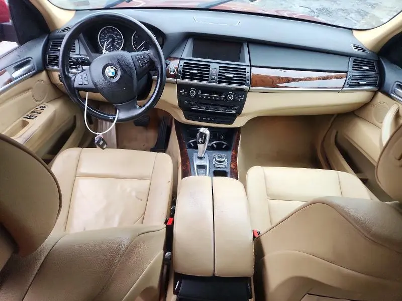 2010 BMW X5 XDRIVE30I  