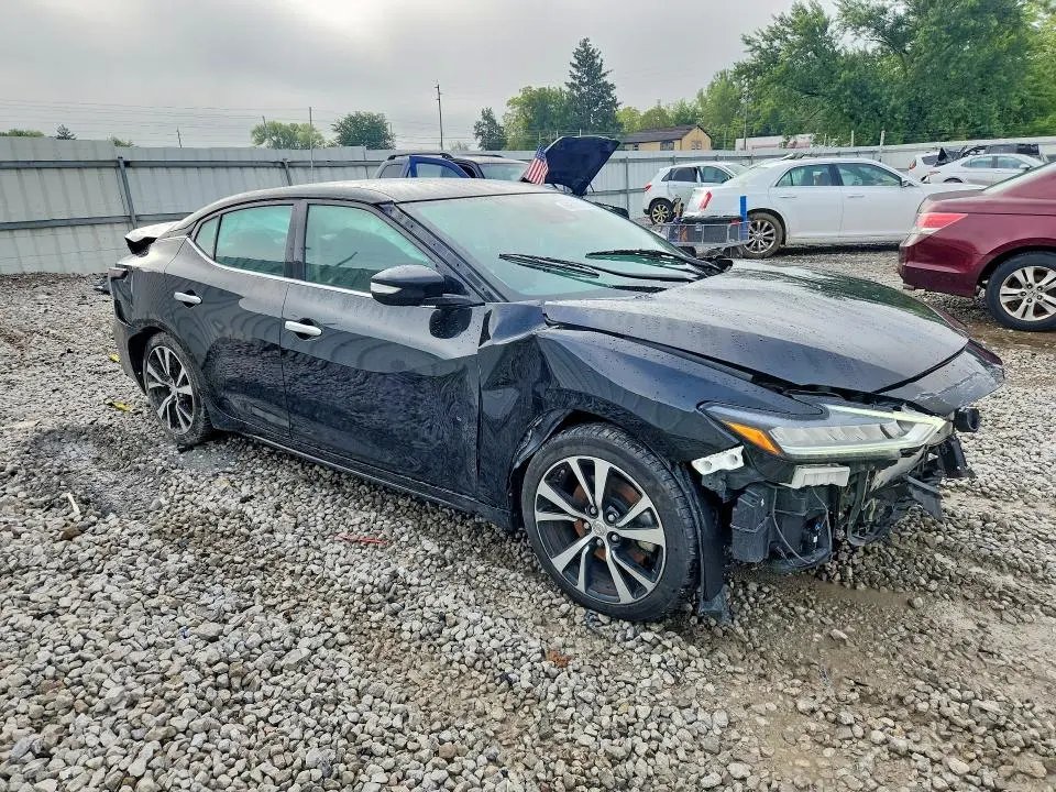 2021 NISSAN MAXIMA SV  
