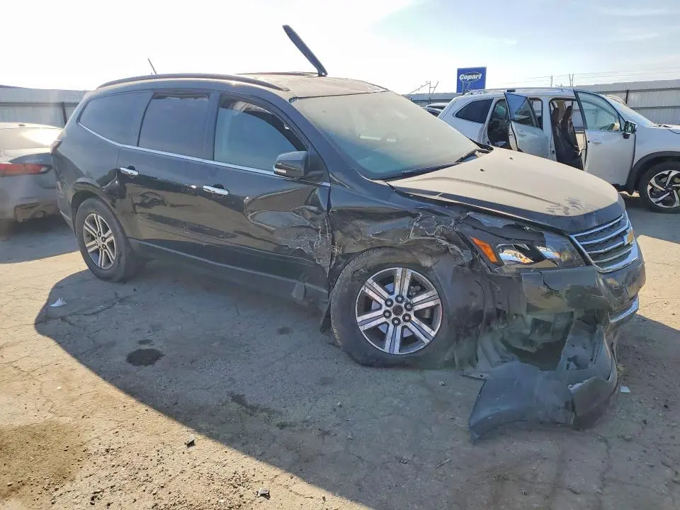 2015 CHEVROLET TRAVERSE LT  
