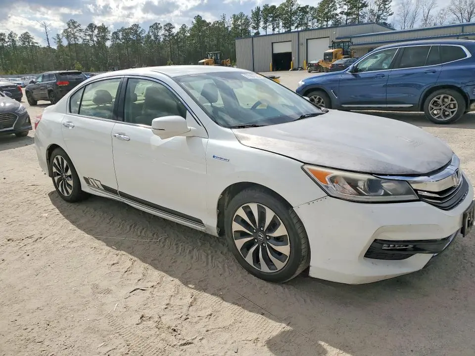 2017 HONDA ACCORD HYBRID  