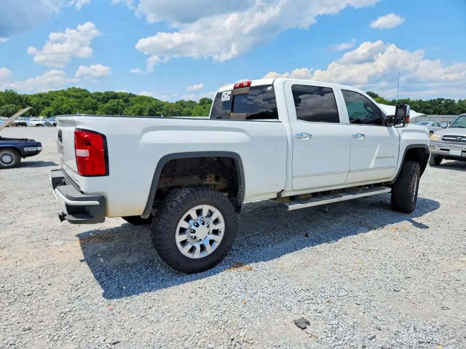 2019 GMC SIERRA K2500 DENALI  