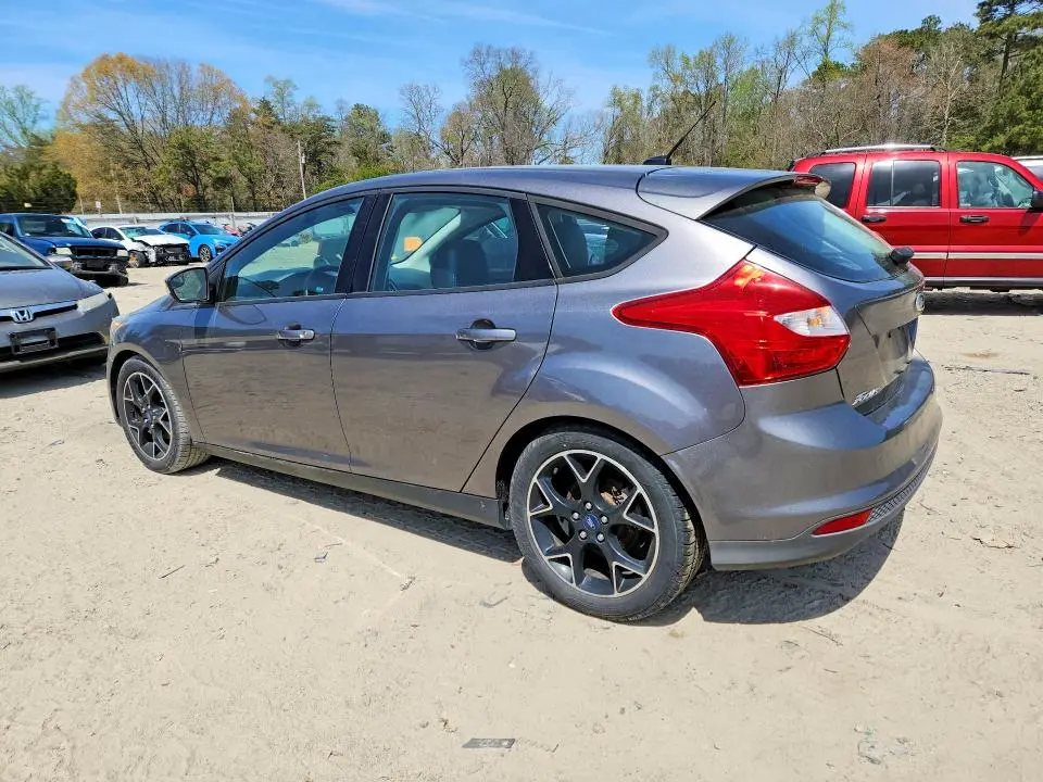 2014 FORD FOCUS SE  