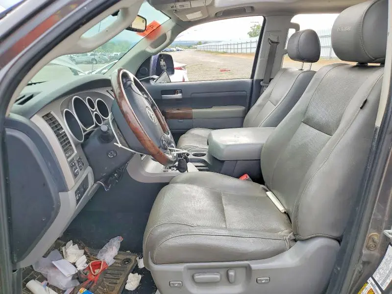 2013 TOYOTA TUNDRA PLATINUM  