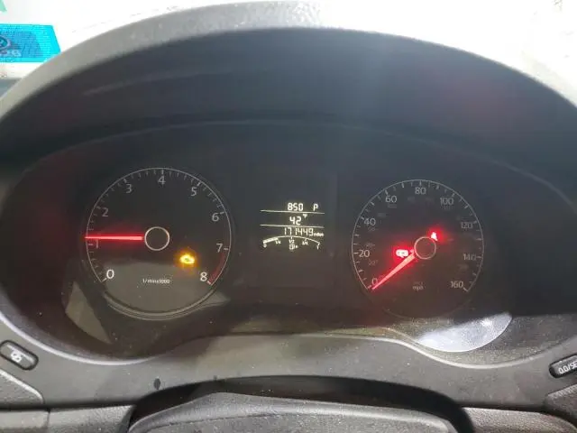 2011 VOLKSWAGEN JETTA SE  