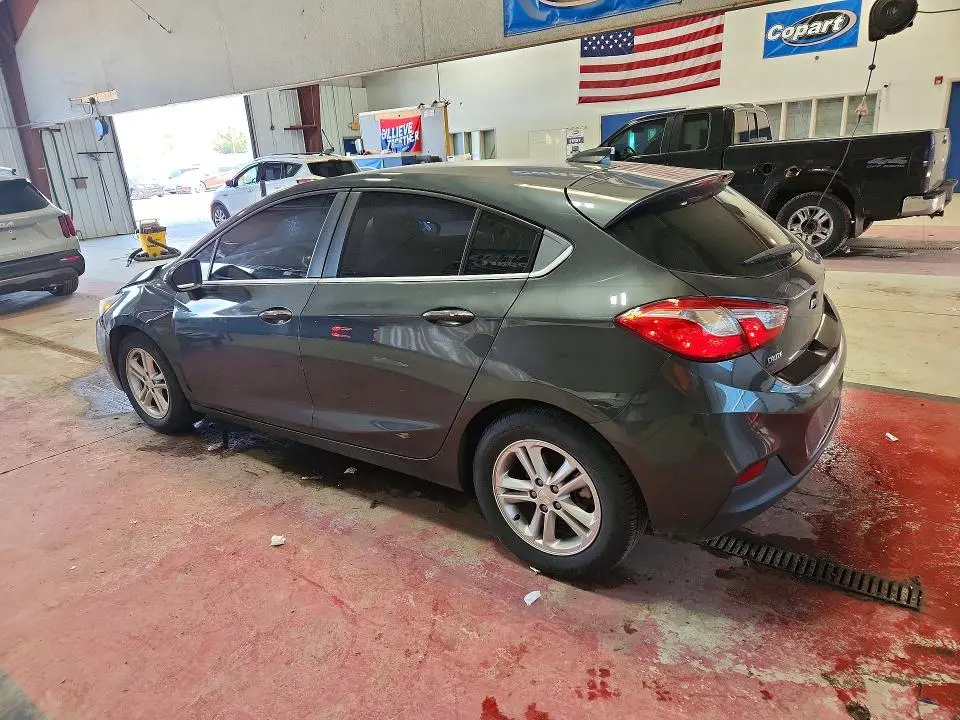2017 CHEVROLET CRUZE LT  