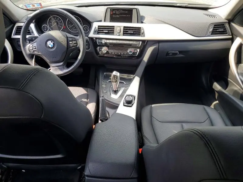 2016 BMW 320 XI  