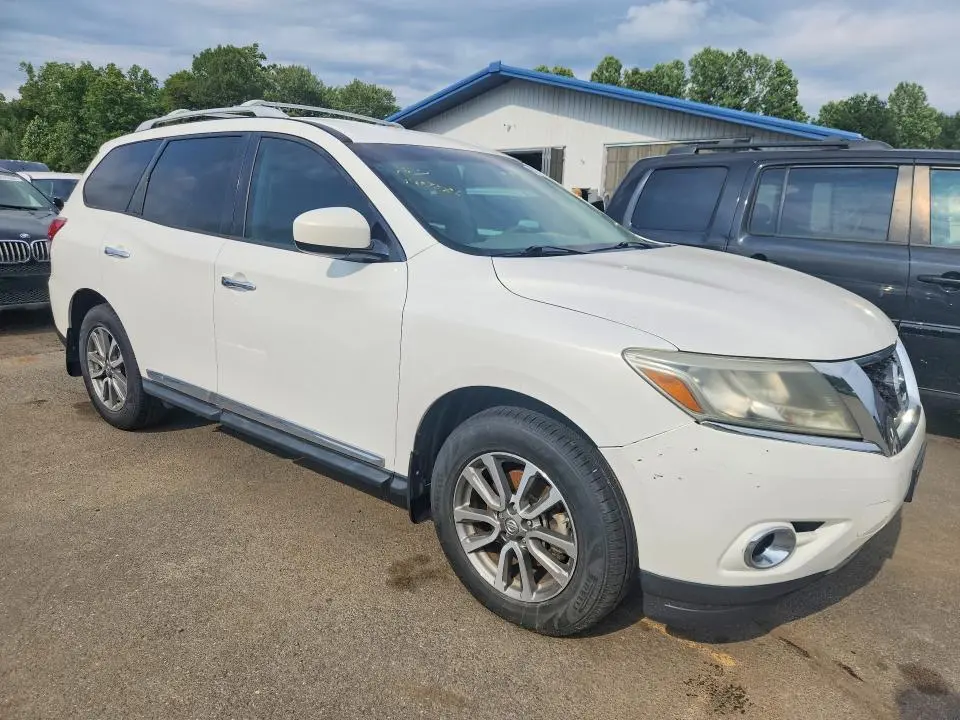 2013 NISSAN PATHFINDER S  