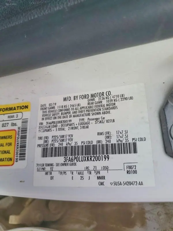 2019 FORD FUSION SE  