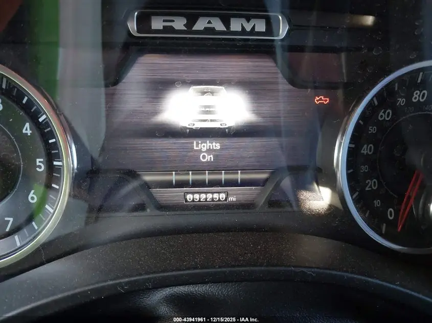 2022 RAM 1500 BIG HORN  4X4 5'7 BOX