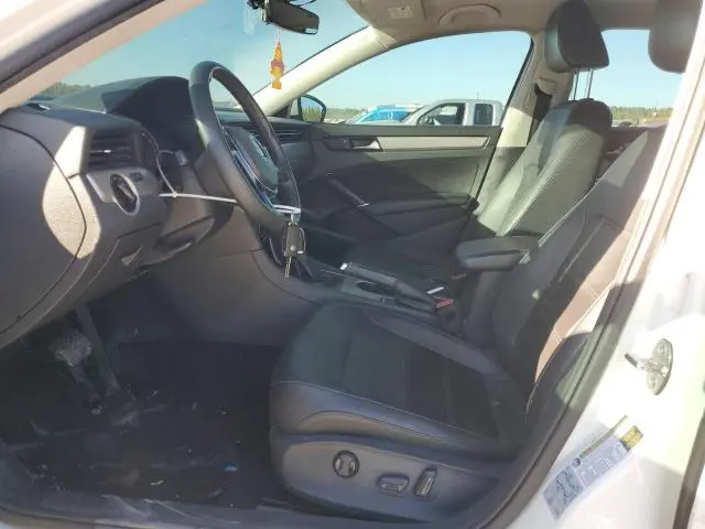 2021 VOLKSWAGEN PASSAT SE  