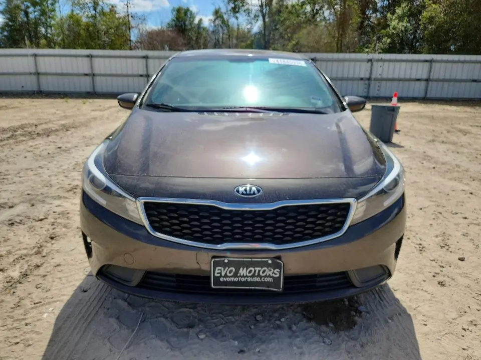 2018 KIA FORTE LX  