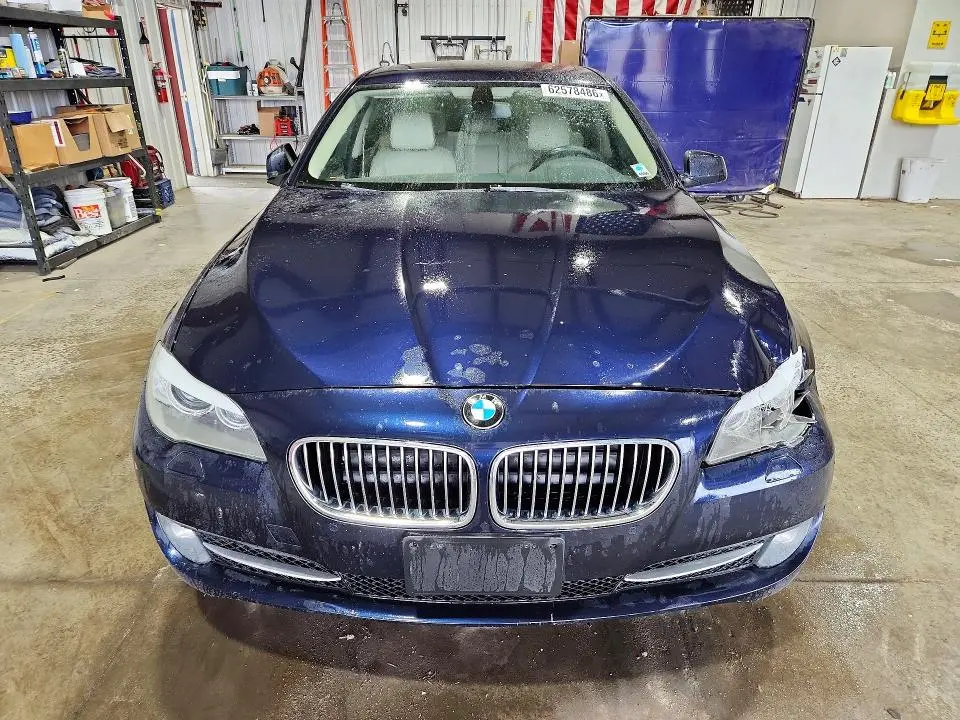 2012 BMW 528 XI  