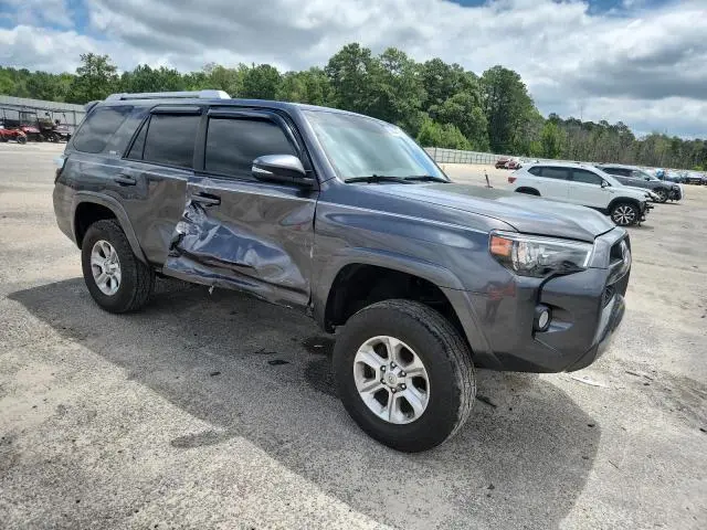 2018 TOYOTA 4RUNNER SR5  