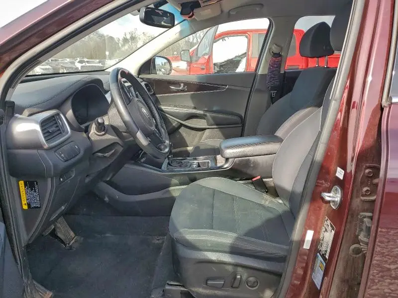 2018 KIA SORENTO LX  
