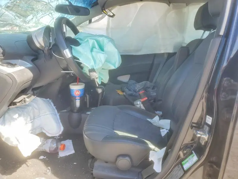2015 CHEVROLET SPARK 1LT  