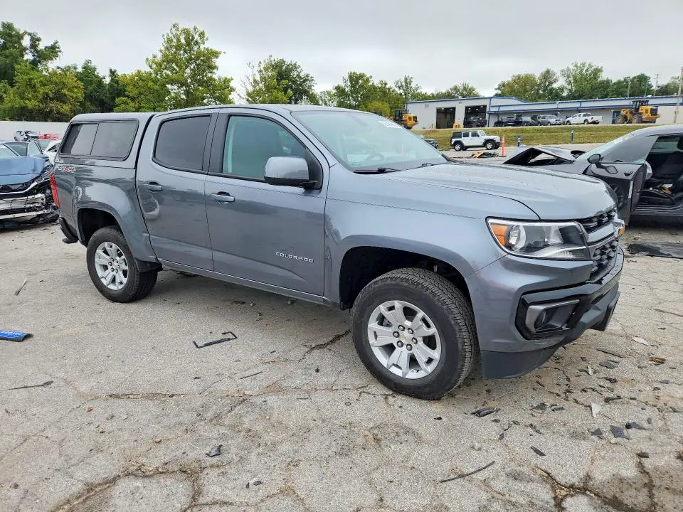 2022 CHEVROLET COLORADO LT  