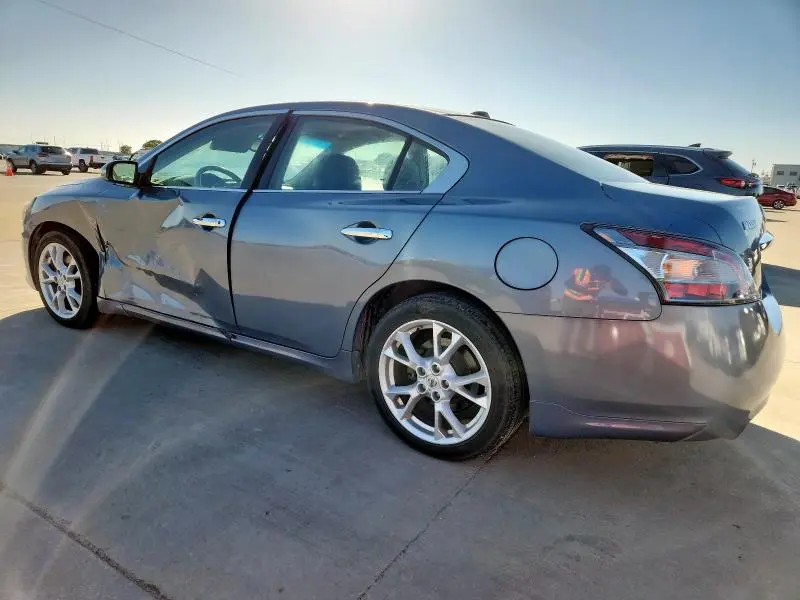 2012 NISSAN MAXIMA S  