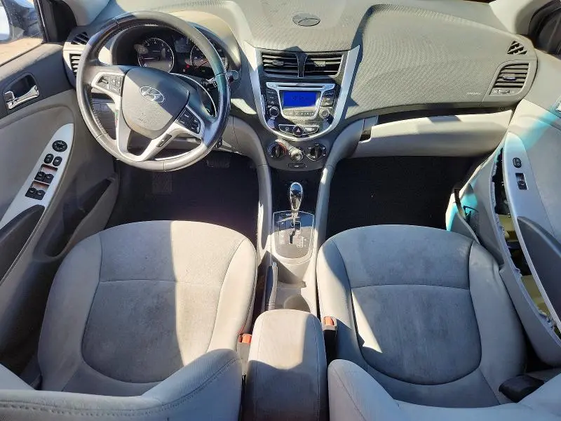 2014 HYUNDAI ACCENT SE  