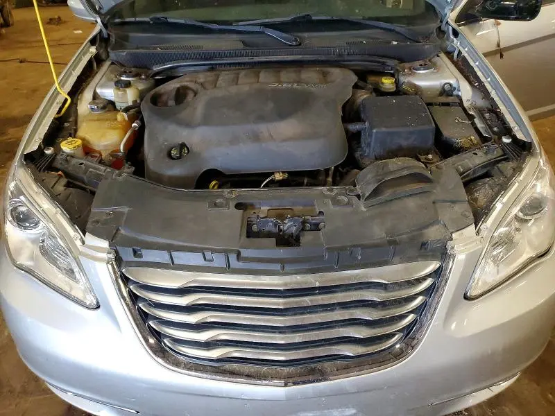 2012 CHRYSLER 200 TOURING  