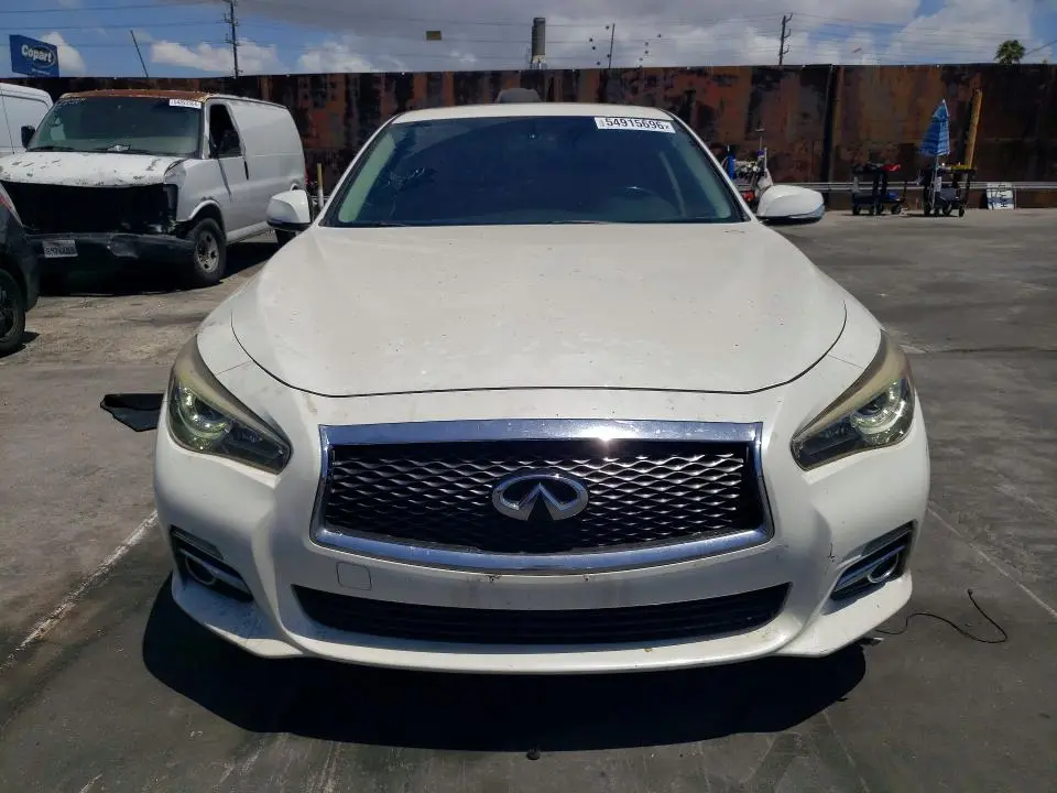 2016 INFINITI Q50 3.0T PREMIUM  