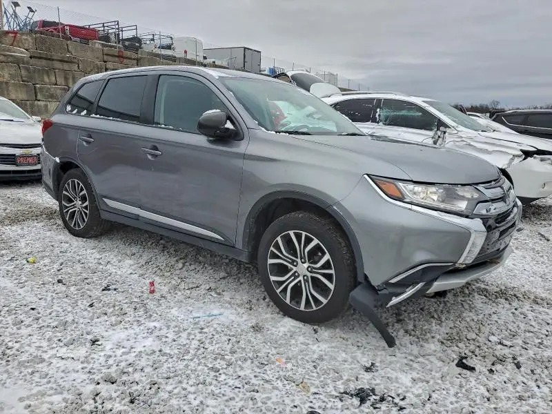 2018 MITSUBISHI OUTLANDER SE  