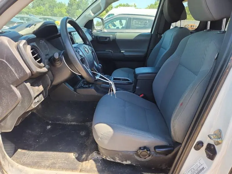 2020 TOYOTA TACOMA SR  