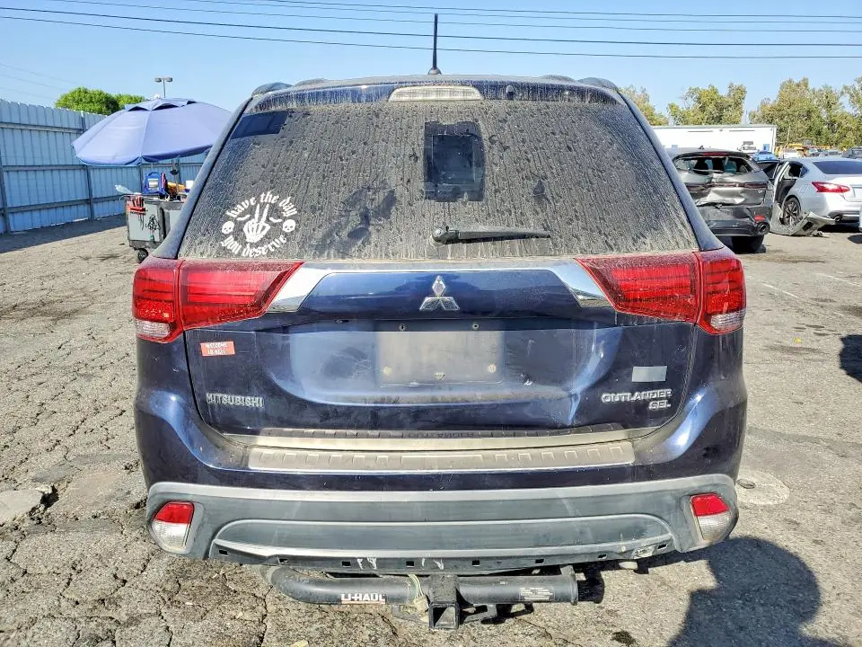 2016 MITSUBISHI OUTLANDER SE  