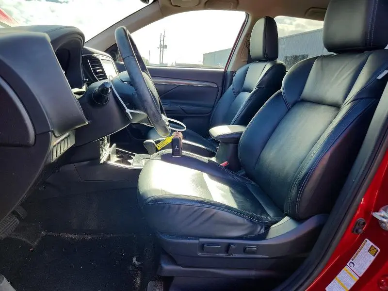 2020 MITSUBISHI OUTLANDER SE  
