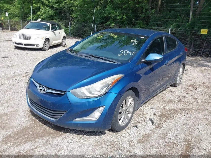 2016 HYUNDAI ELANTRA SE
