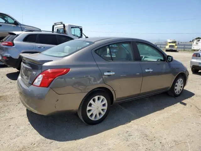 2013 NISSAN VERSA S  