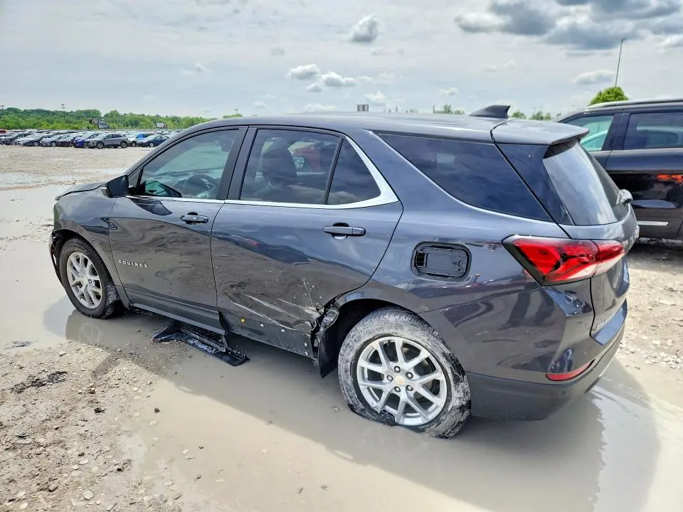 2022 CHEVROLET EQUINOX LT  