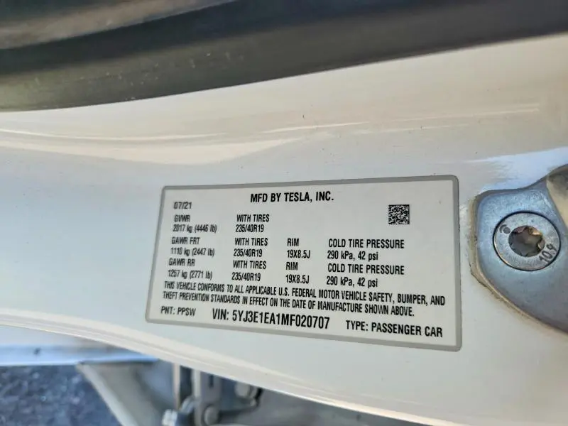 2021 TESLA MODEL 3   