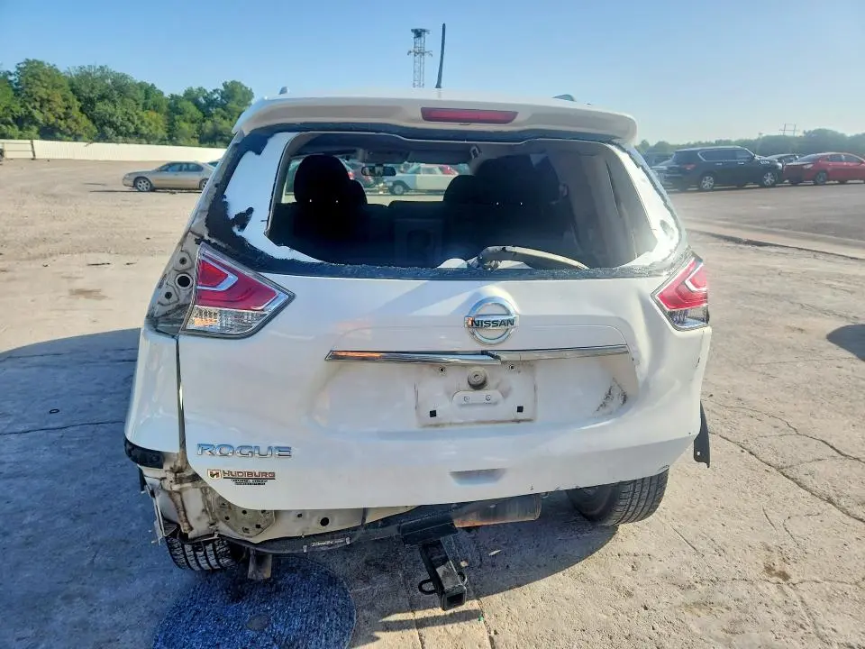 2016 NISSAN ROGUE S  