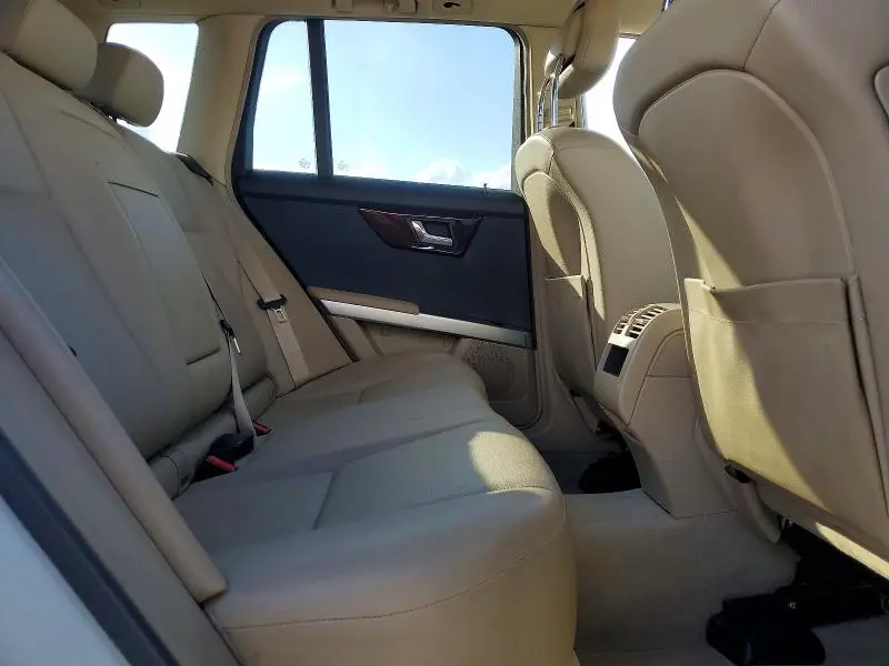 2011 MERCEDES-BENZ GLK 350  