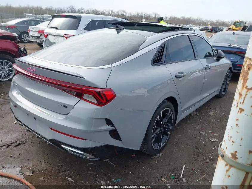 2022 KIA K5 GT-LINE