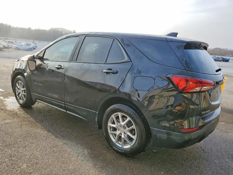 2022 CHEVROLET EQUINOX LS  