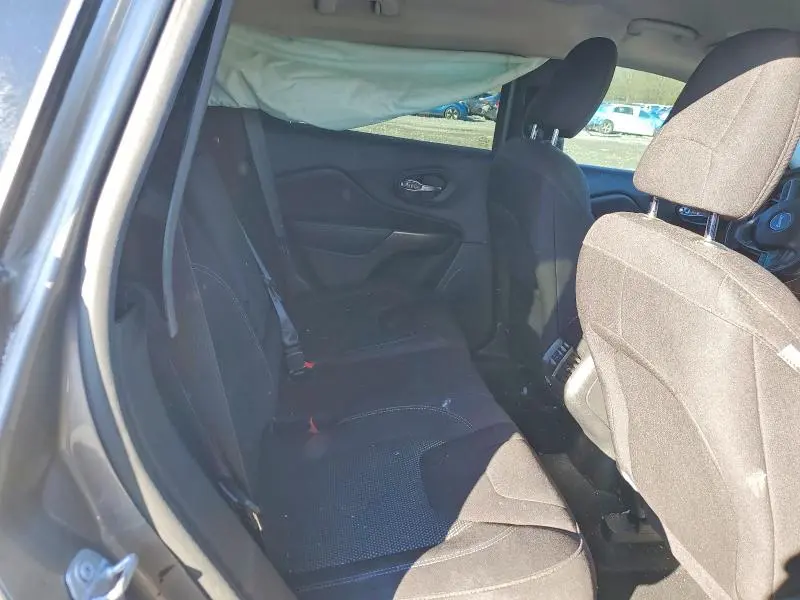 2021 JEEP CHEROKEE LATITUDE  